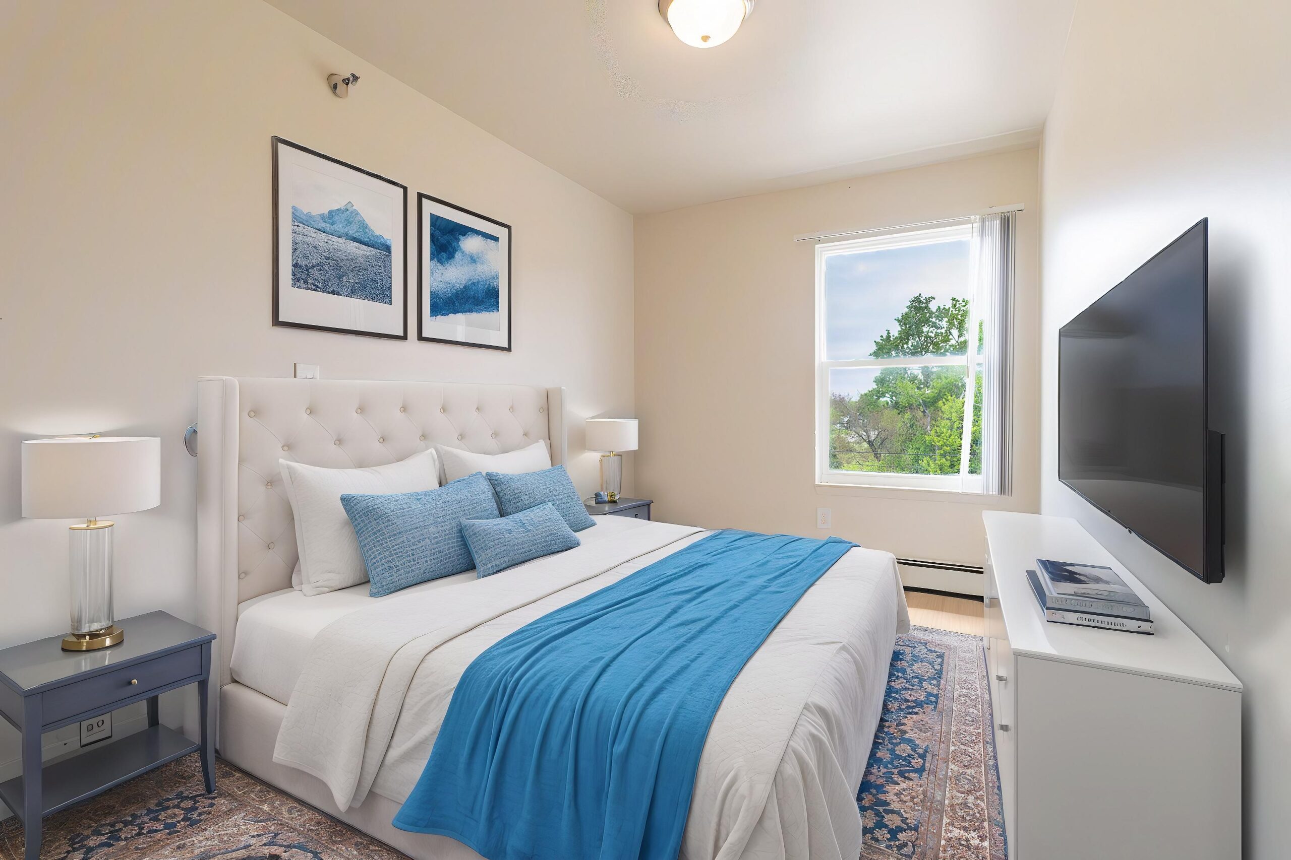 2T2A4141-HDR-Enhanced-NR - Bedroom - Standard - 0