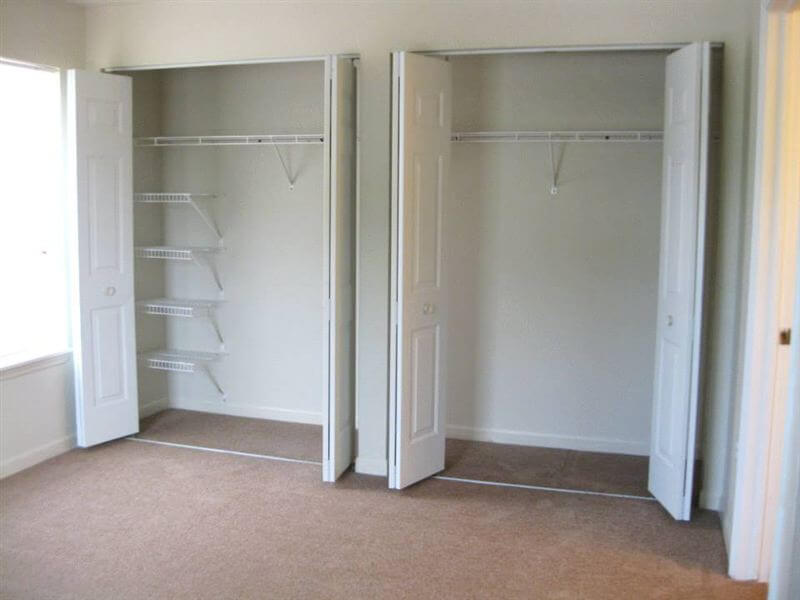 Clear Creek Apartments North Manchester IN Large Closets