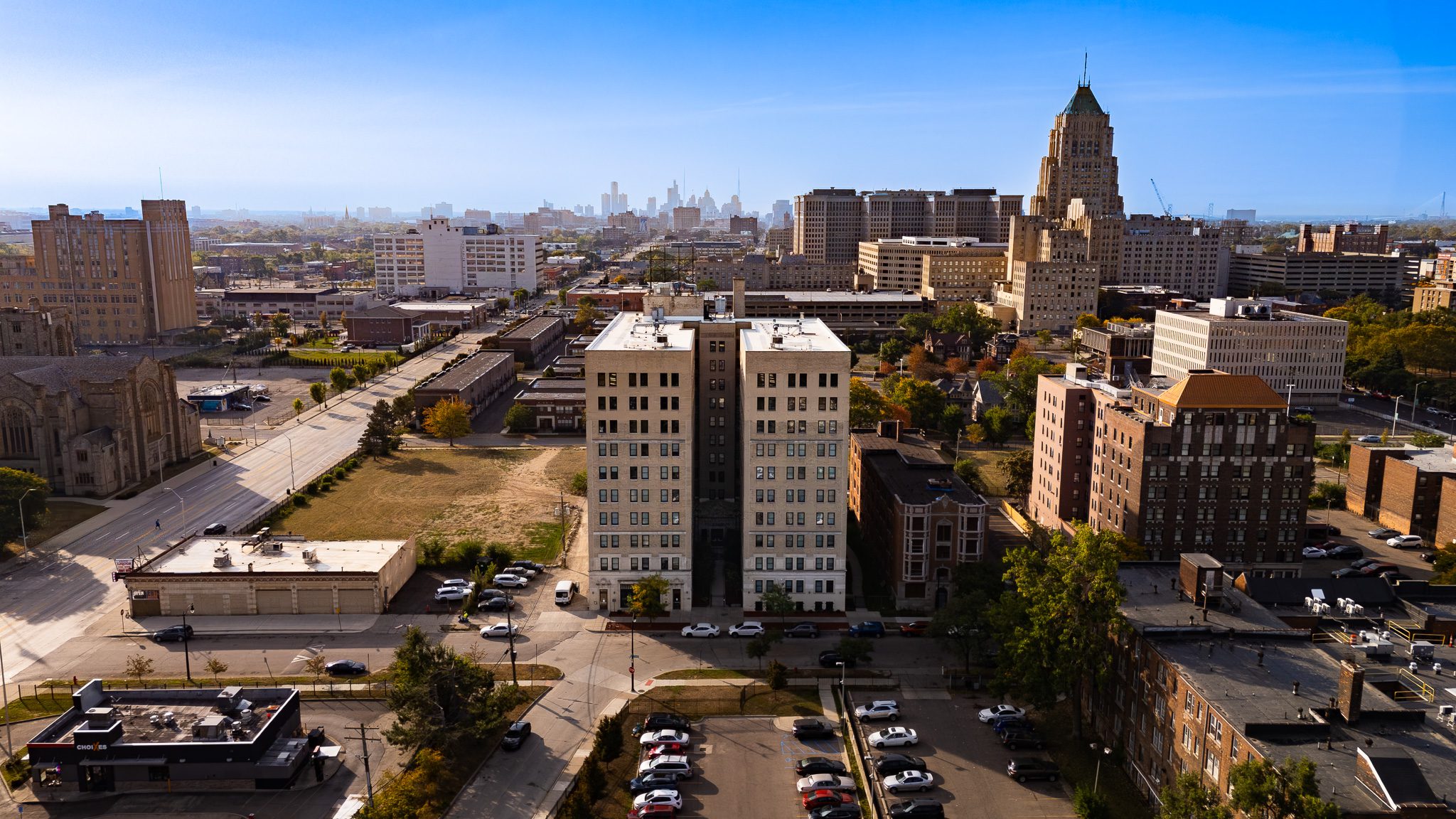 Wellington Square Apartments
