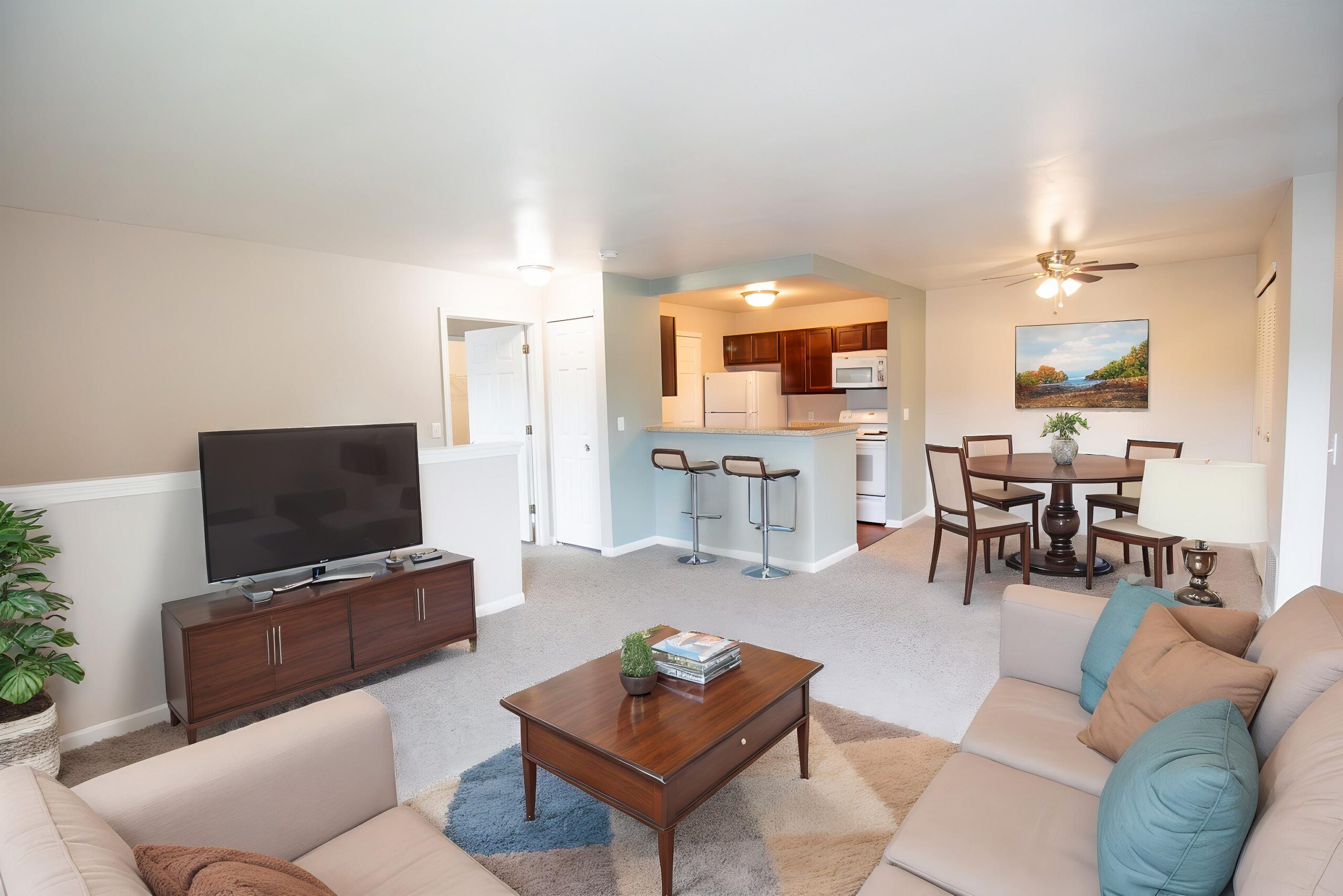 IMG_9403-Enhanced-NR - Living Room - Standard - 22