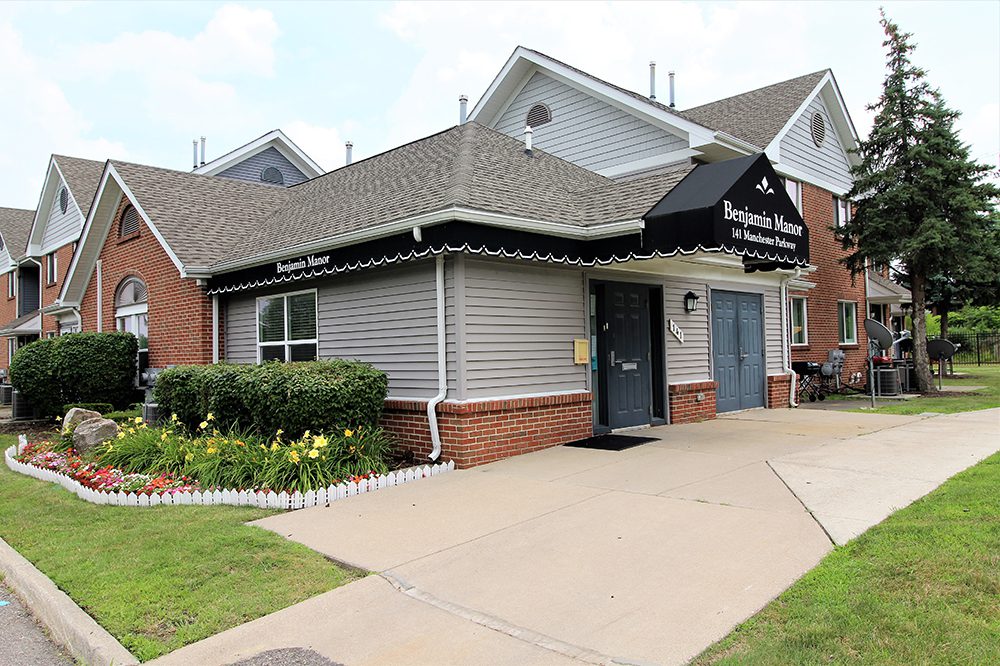 Benjamin Manor Continental Management