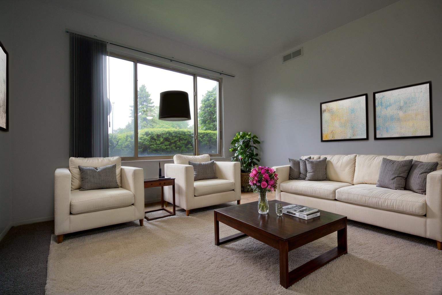 living-room-facing-front-door - 5 (1)