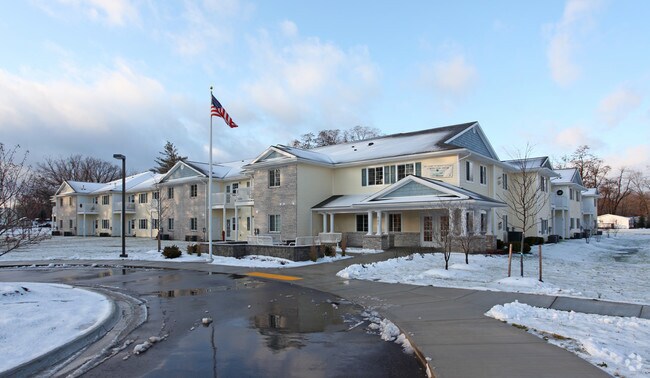 kingston-place-senior-apartments-eaton-rapids-mi-primary-photo