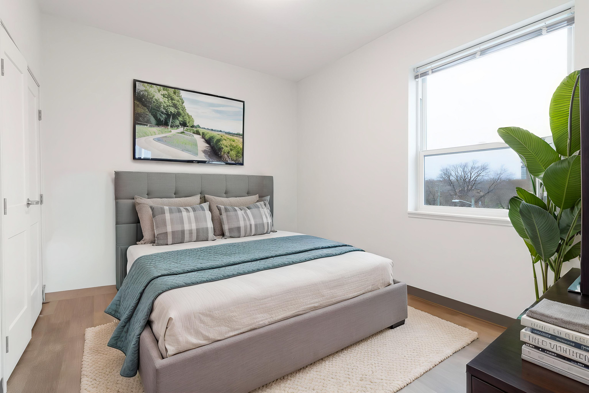 2T2A5950-HDR - Bedroom - Modern - 10-2